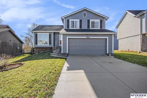 11649 Drexel St, Omaha, NE 68137