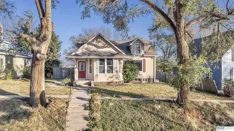 2833 N 205th St, Elkhorn, NE 68022