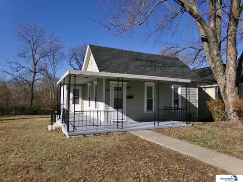 Exterior - 1015 N 5 Th St, Beatrice, NE 68310 photo 11 of 13