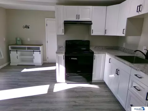 Kitchen - 1015 N 5 Th St, Beatrice, NE 68310 photo 1 of 6