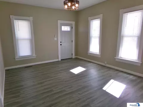 Living - 1015 N 5 Th St, Beatrice, NE 68310 photo 1 of 6