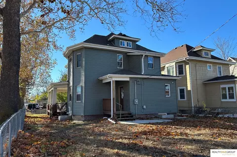 2002 Maple St, Omaha, NE 68110 photo 15
