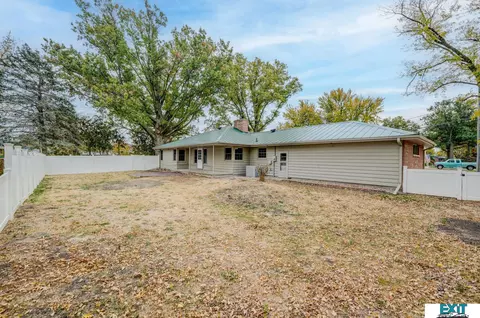 2100 High St, Beatrice, NE 68310 photo 36