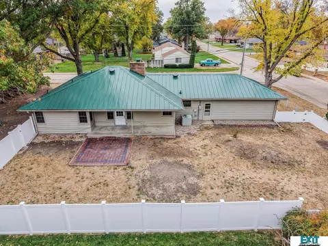 2100 High St, Beatrice, NE 68310 photo 43