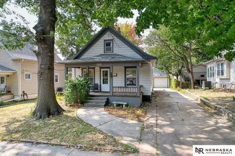 701 S 29th St, Lincoln, NE 68510