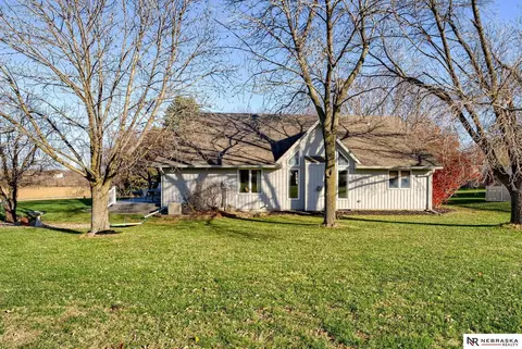 1663 N Elm St, Wahoo, NE 68066 photo 2