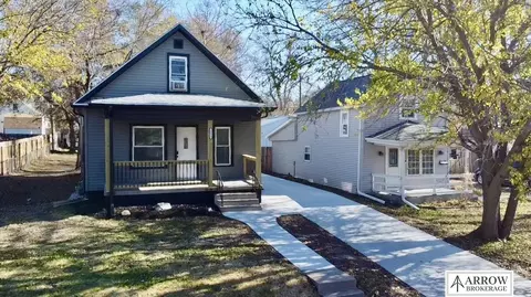 3036 S 13 St, Lincoln, NE 68502