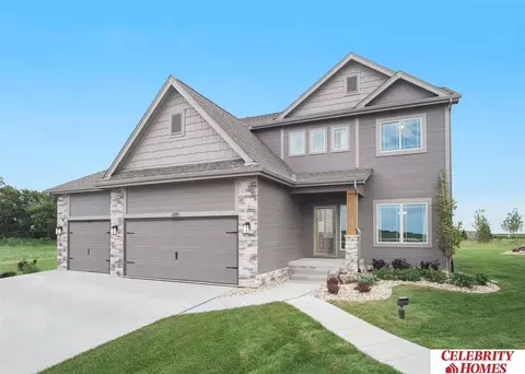 16915 Curtis Ave, Omaha, NE 68116