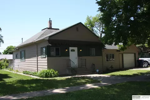 525 State St, Lyons, NE 68038 photo 2