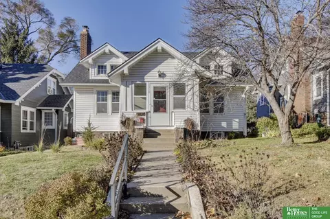 1510 S 52 St, Omaha, NE 68106