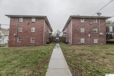 4535 Hamilton St, Omaha, NE 68132