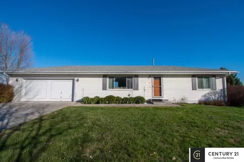 55965 237th St, Glenwood, IA 51534