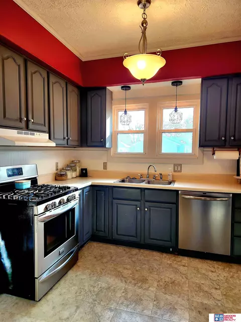 316 N 13th St, Beatrice, NE 68310 photo 5