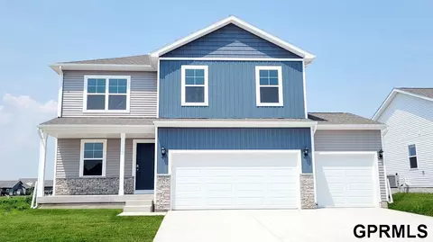 5549 N 187 St, Elkhorn, NE 68022