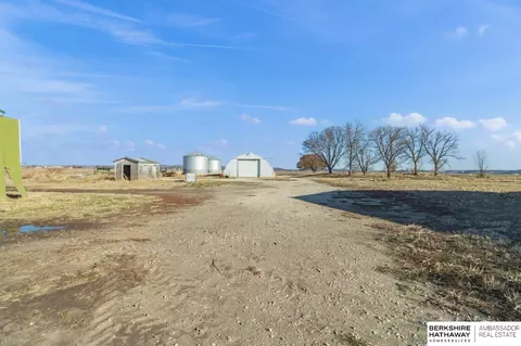 25834 Meadowlark Loop, Crescent, IA 51526 photo 22