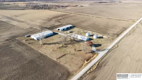 25834 Meadowlark Loop, Crescent, IA 51526 photo 2
