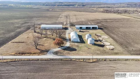 25834 Meadowlark Loop, Crescent, IA 51526
