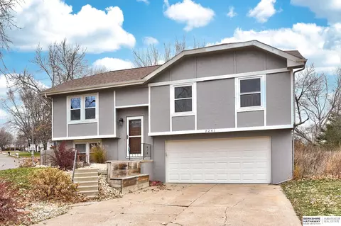 2241 N 141st Ave, Omaha, NE 68164
