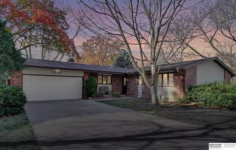 1501 Brighton Ave, Lincoln, NE 68506