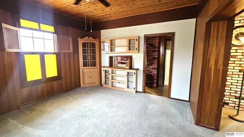 Living - 428 E 10th St, Wahoo, NE 68066 photo 5 of 6