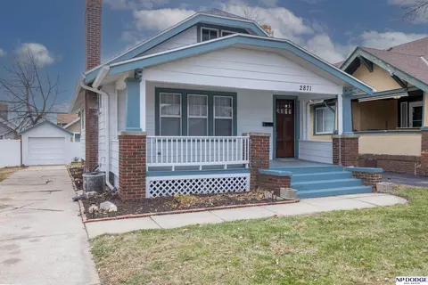 2871 Vane St, Omaha, NE 68112