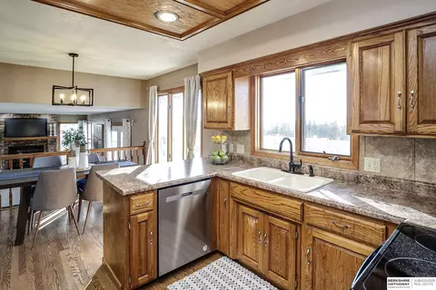 754 N 155th Ave, Omaha, NE 68154 photo 9