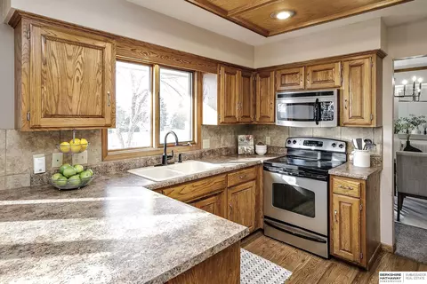 754 N 155th Ave, Omaha, NE 68154 photo 12