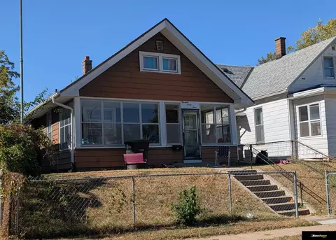 1944 S 11 St, Omaha, NE 68108