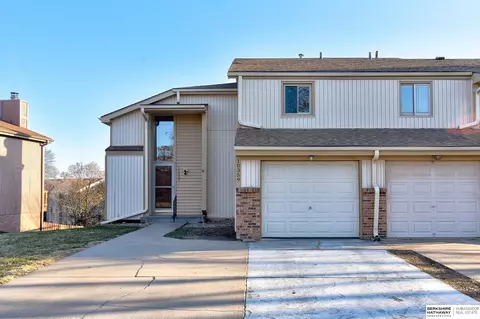 10359 Sprague St, Omaha, NE 68134