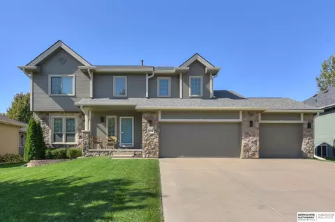 5524 S 163rd Ave, Omaha, NE 68135