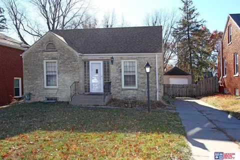 3781 D St, Lincoln, NE 68510