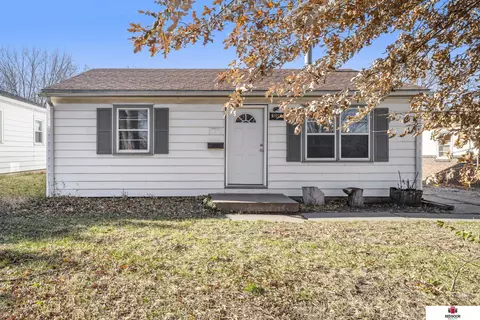 1009 N 46th St, Lincoln, NE 68503