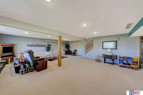 Other - 706 Clearwater Cir, Beatrice, NE 68310 photo 14 of 19