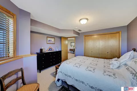 Bedroom - 706 Clearwater Cir, Beatrice, NE 68310 photo 4 of 5