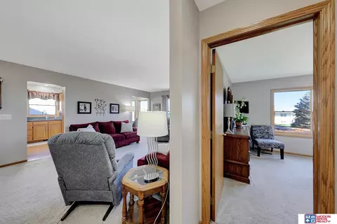 Entry Way - 706 Clearwater Cir, Beatrice, NE 68310 photo 2 of 2