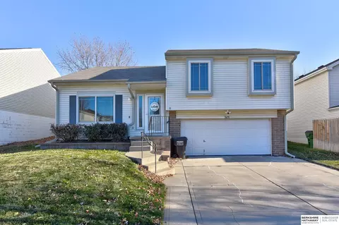 7405 S 177th St, Omaha, NE 68136