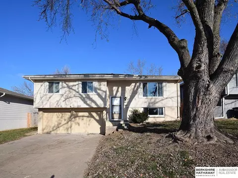 14034 Washington St, Omaha, NE 68137