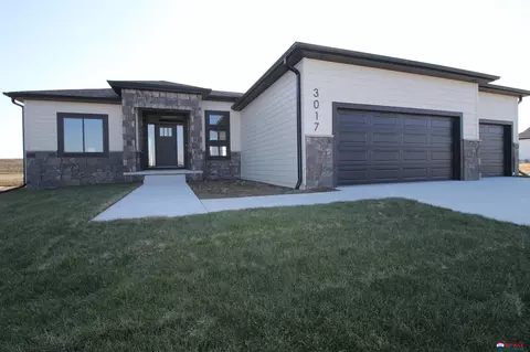 3017 Bertram St, Roca, NE 68430