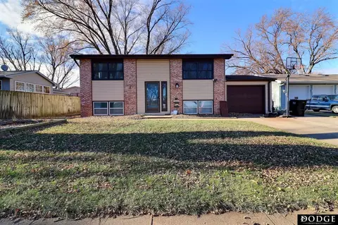 923 Michael St, Fremont, NE 68025