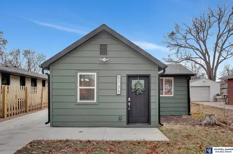 5735 Fremont St, Lincoln, NE 68507