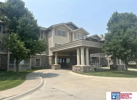 5831 Enterprise Dr #108, Lincoln, NE 68521