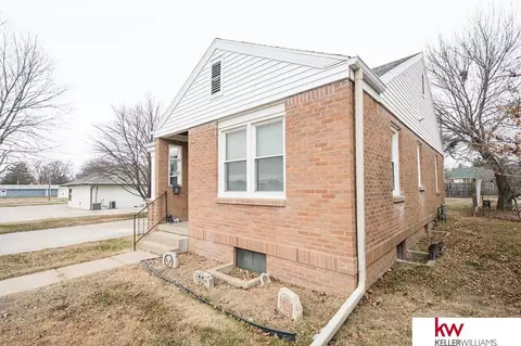 526 E 5th St, Superior, NE 68978 photo 32