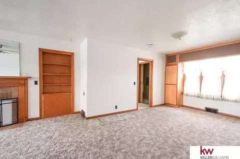 526 E 5th St, Superior, NE 68978 photo 5