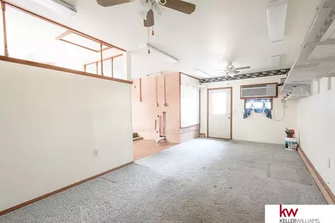 526 E 5th St, Superior, NE 68978 photo 17