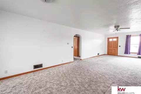 526 E 5th St, Superior, NE 68978 photo 7