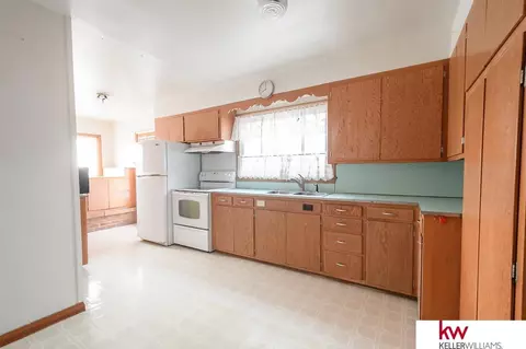 526 E 5th St, Superior, NE 68978 photo 11