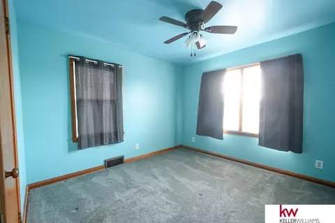 526 E 5th St, Superior, NE 68978 photo 9