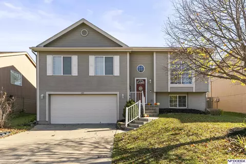 6313 N 148 St, Omaha, NE 68116