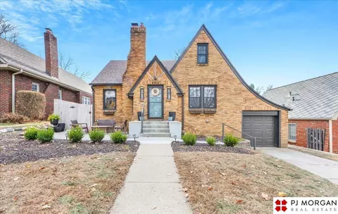4215 Hickory St, Omaha, NE 68105