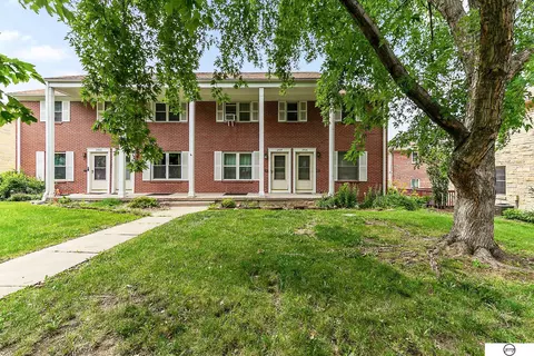 2436 A St, Lincoln, NE 68502